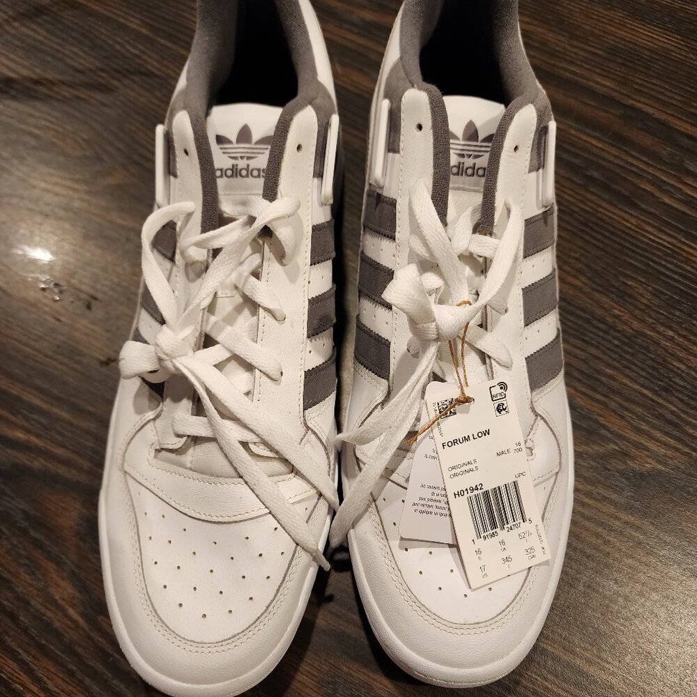 New Adidas Forum Low Cloud White Grey